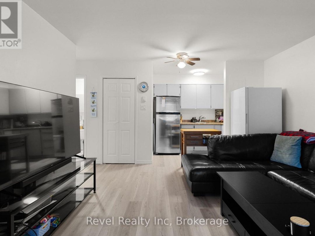 206 - 1 GEORGIAN BAY AVENUE, Parry Sound