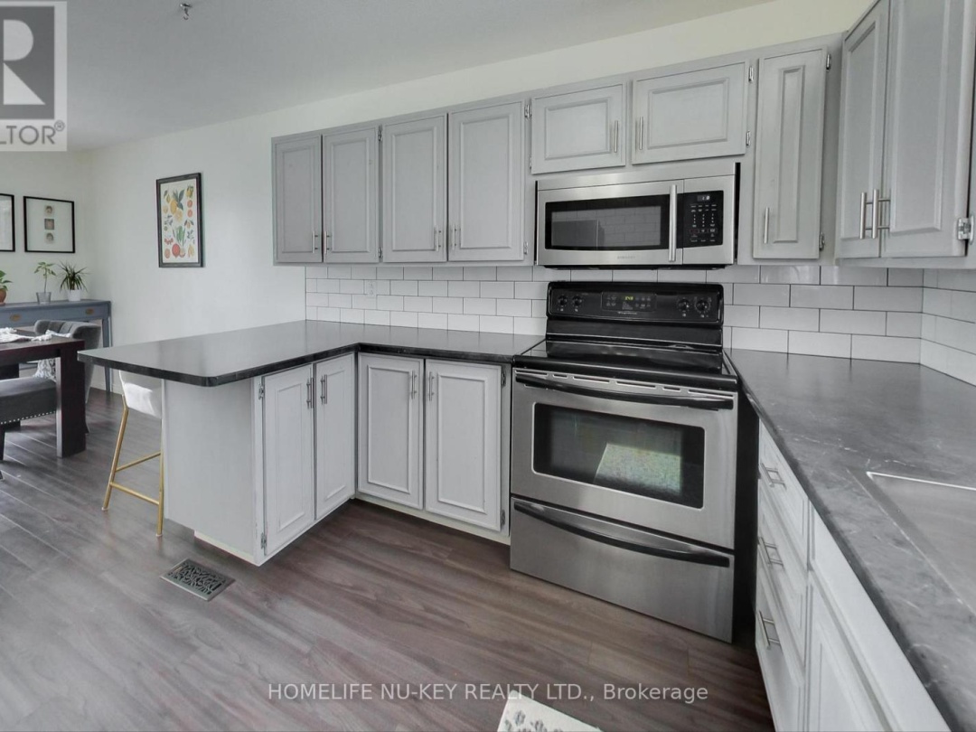 3337 BECKETT PLACE, 