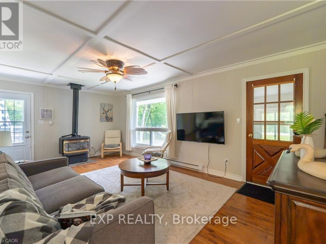 25 BAYVIEW ESTATE ROAD, 