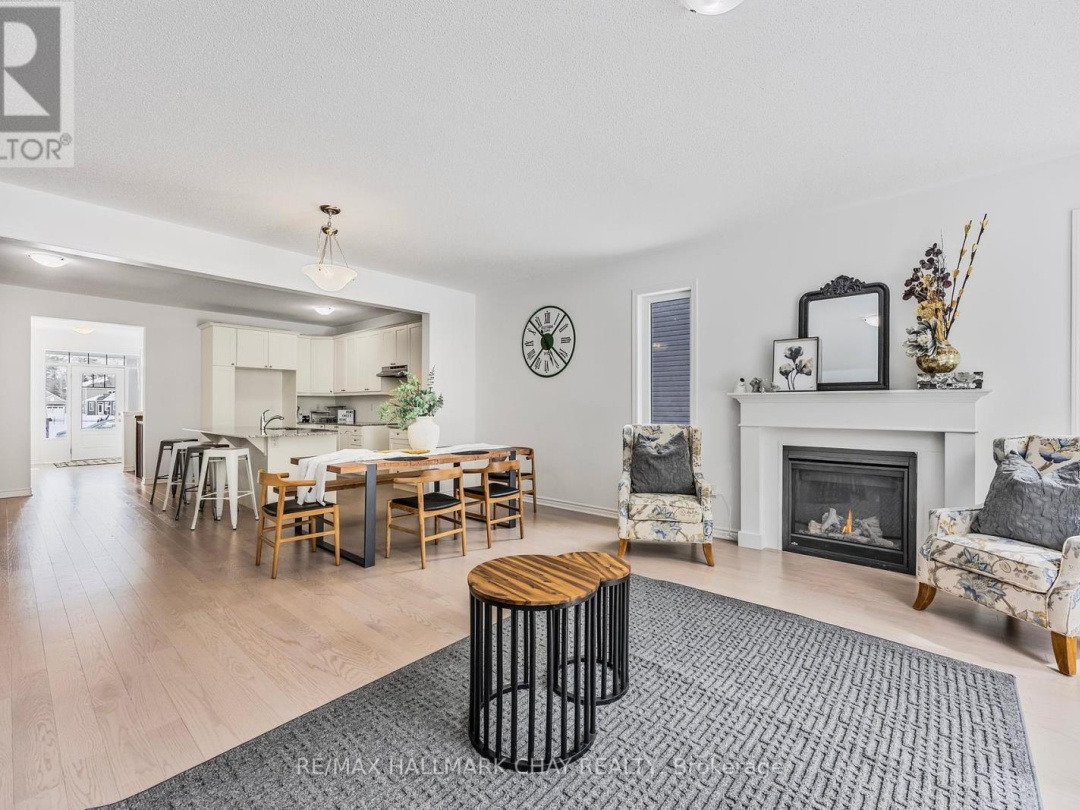 12 DYER CRESCENT, 