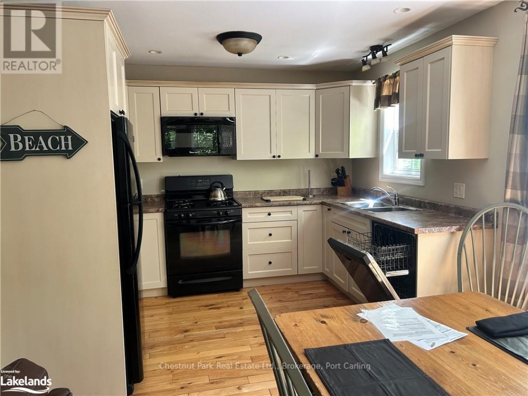 118 3 1052 Rat Bay Road, Lake Of Bays