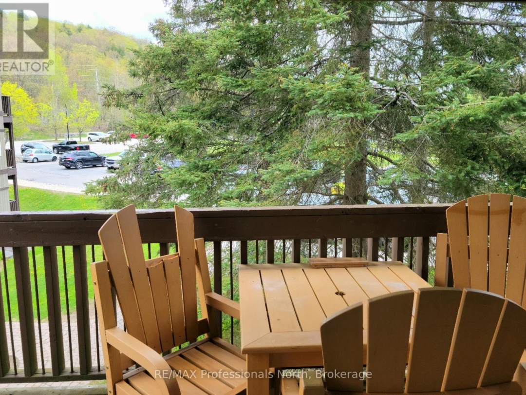 54-207 - 1235 DEERHURST DRIVE, Peninsula Lake