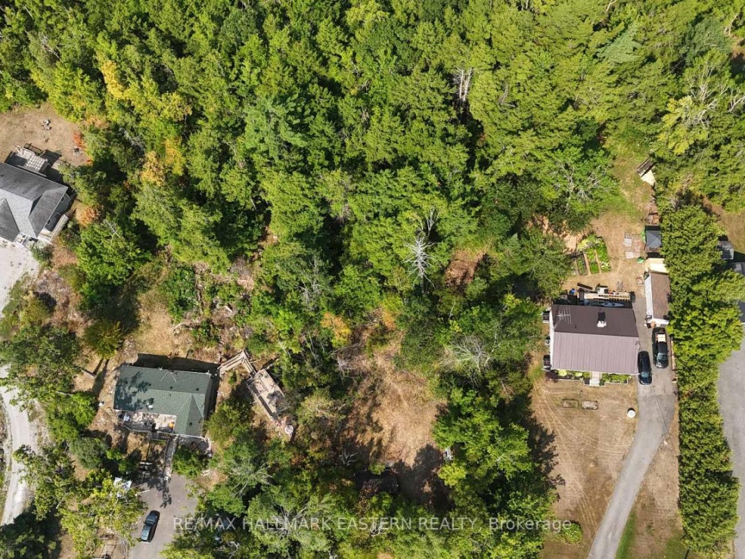 400 KENNEDY DRIVE, 