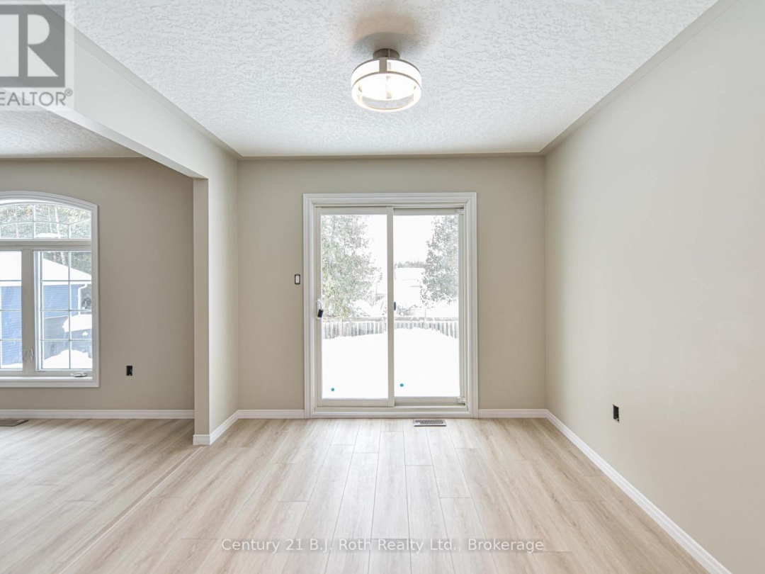 3382 Azcona Avenue, Severn