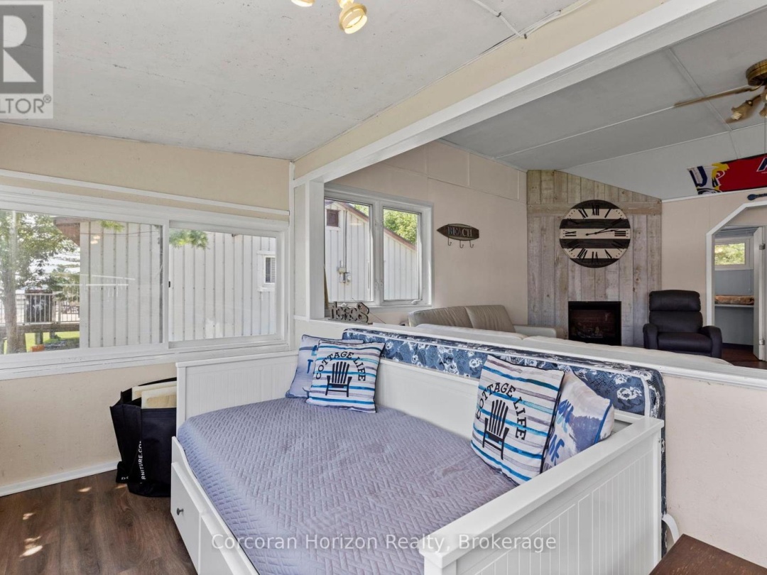 68 Wolverine Beach Rd, Georgian Bay