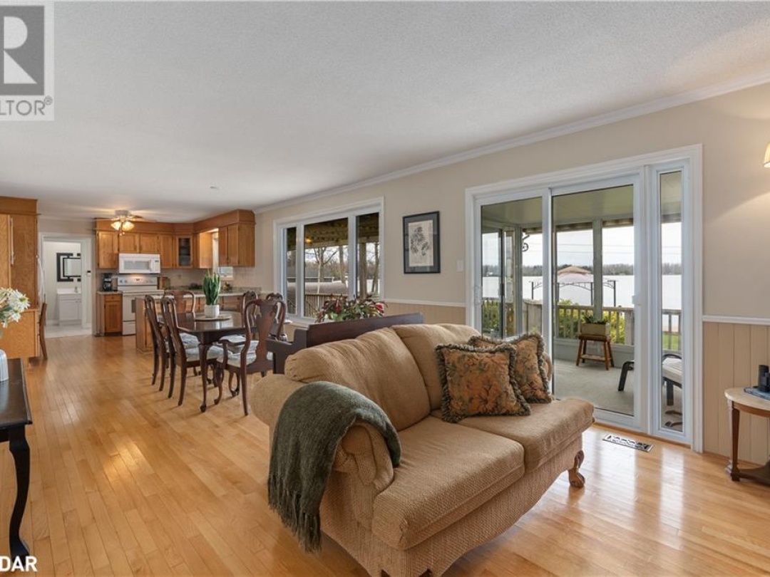 4051 River Road, Ramara