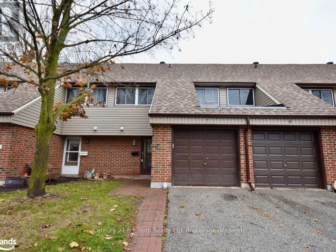 7 441 Barrie Road, Orillia