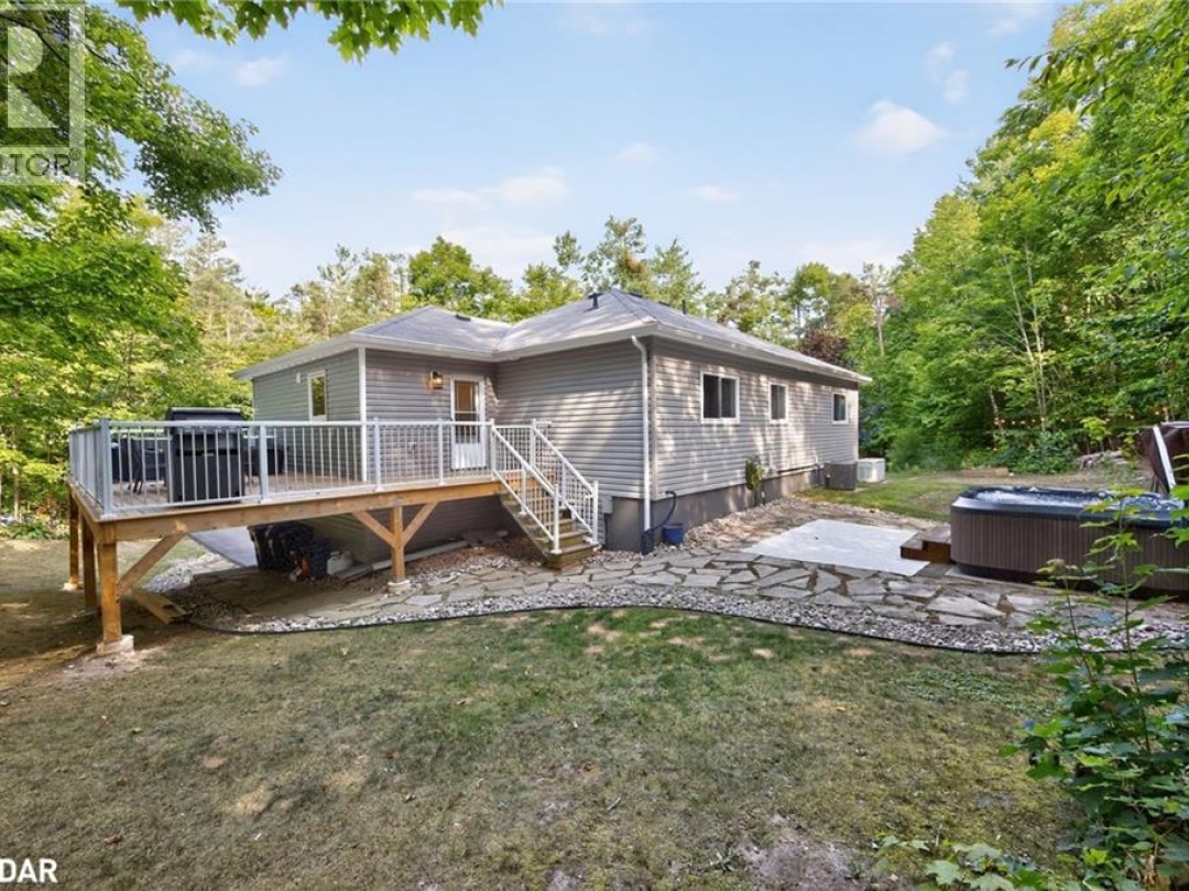 135 HURON WOODS DRIVE, 