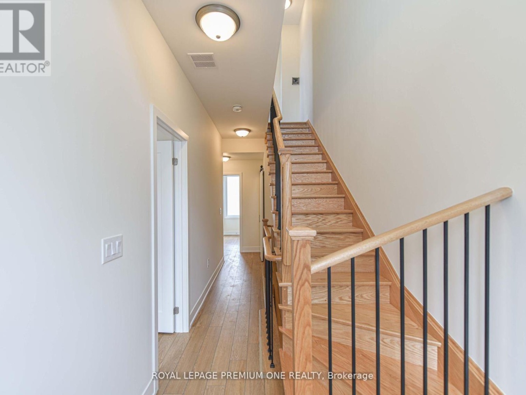 12 MARINER'S PIER WAY, 