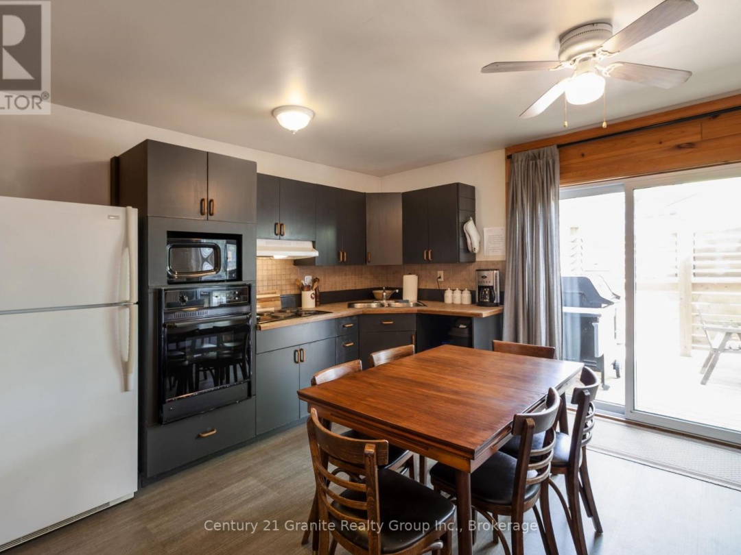 2029 LITTLE HAWK LAKE ROAD, Little Hawk Lake