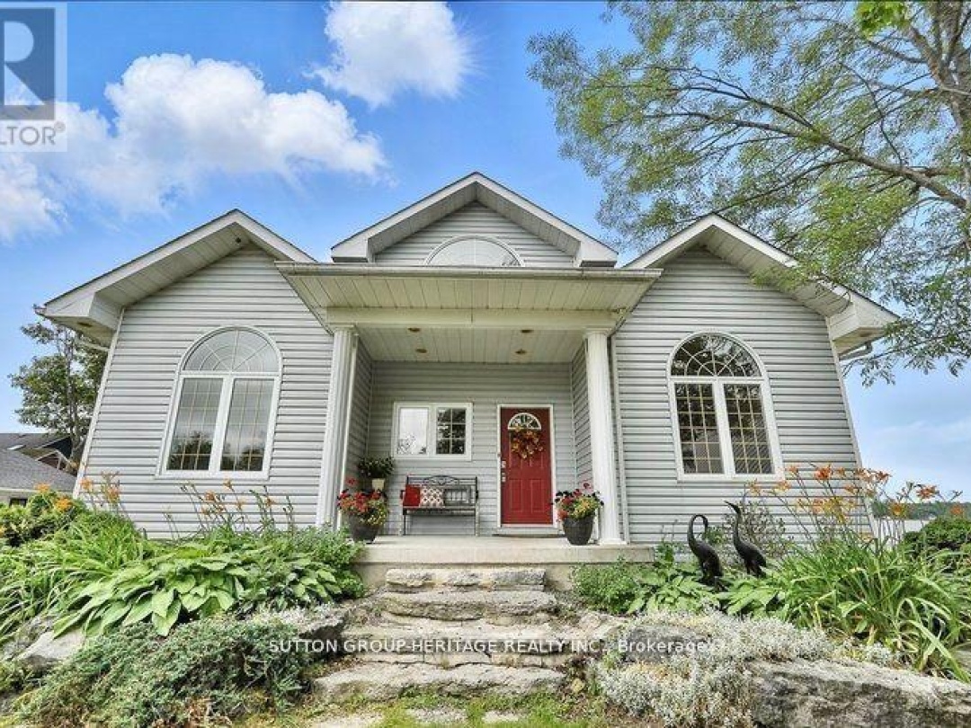 400 FRONT STREET W, Sturgeon Lake