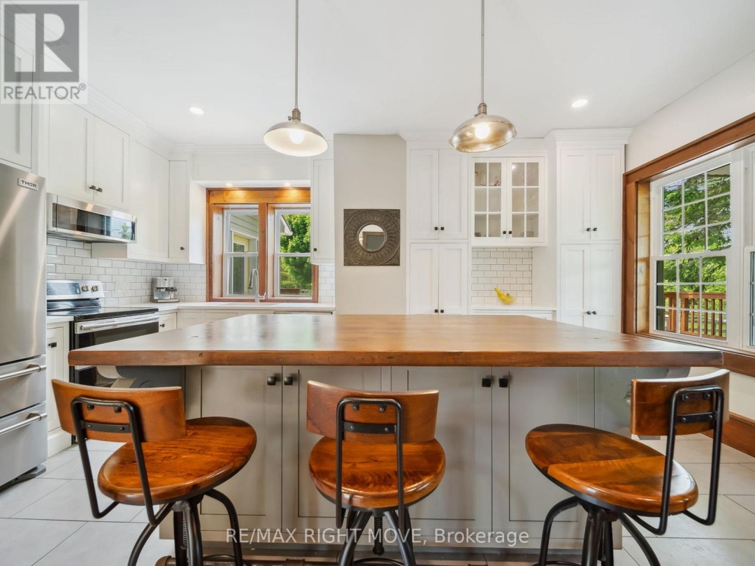 3062 TOWNLINE RR5 TOWNLINE, 
