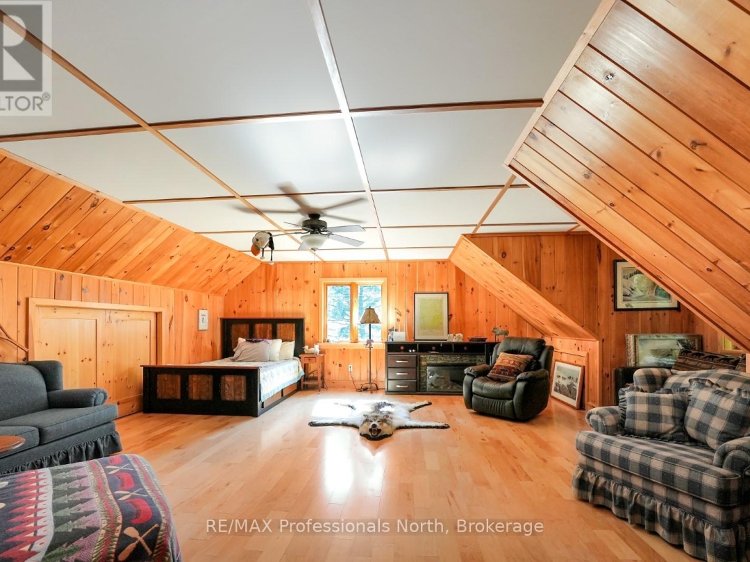 2718 WILKINSON ROAD, 