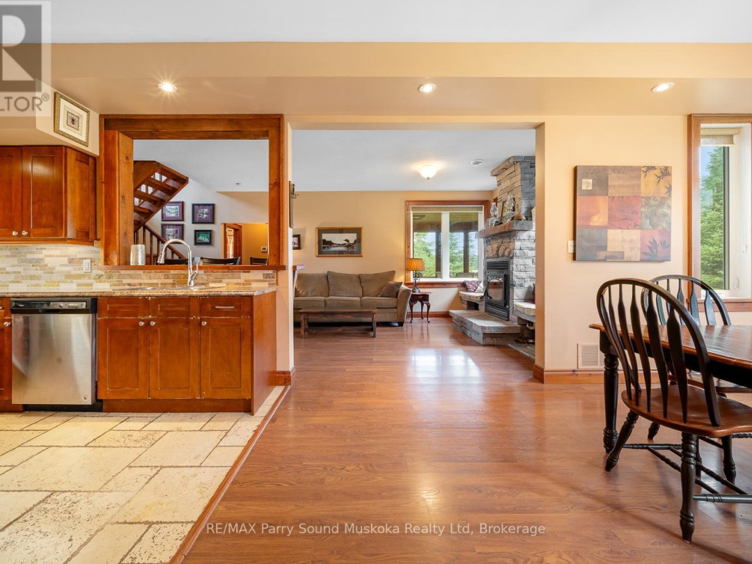 25 COLE POINT TRAIL, 