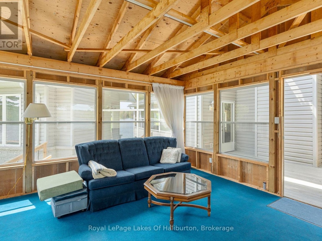 1089 PIONEER ROAD, 