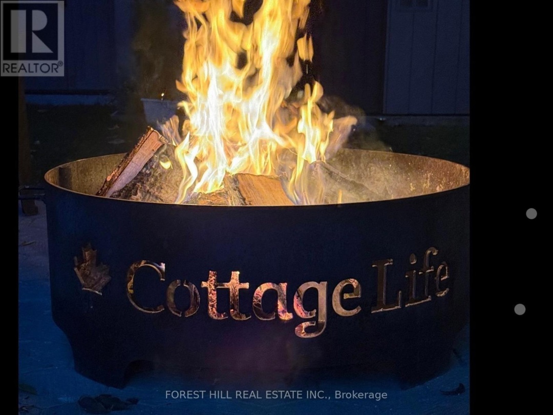 1025 TOWER CRESCENT, 