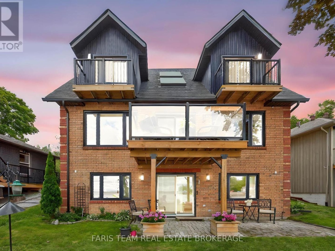 238 ROBINS POINT ROAD, 