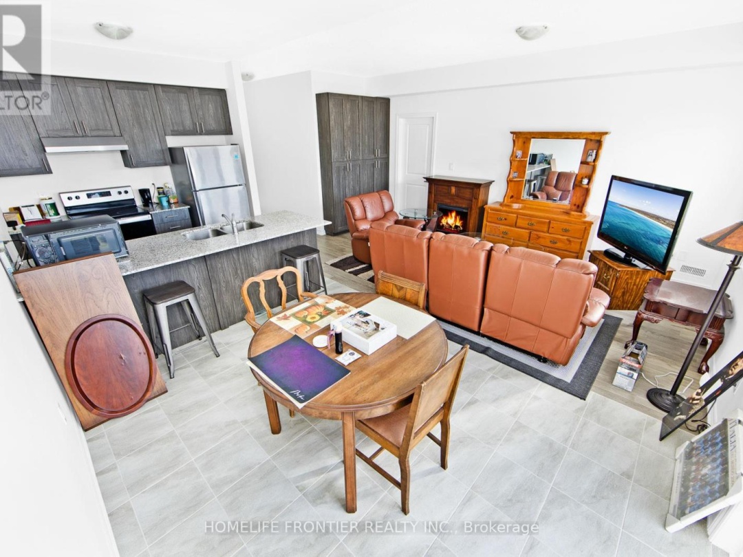 11 SPRUCESIDE DRIVE, 