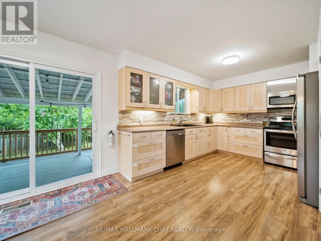 5 DEMONT DRIVE, 