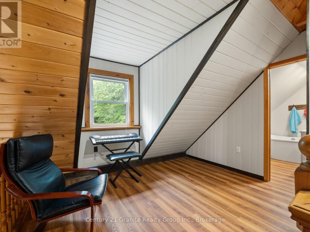 19221 HIGHWAY 118, 