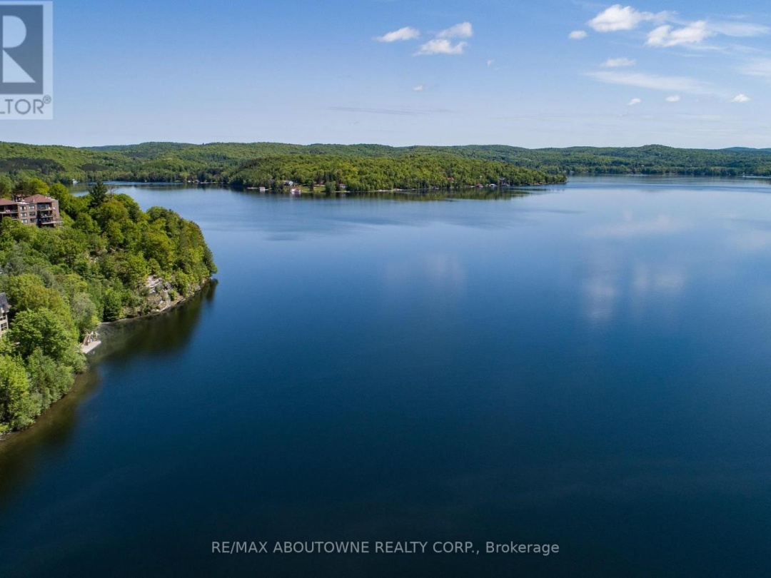 332 - 25 PEN LAKE POINT ROAD, 