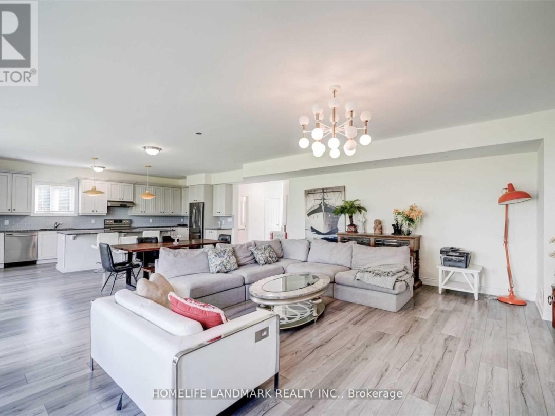 5 Rosy Beach Court, St John Lake