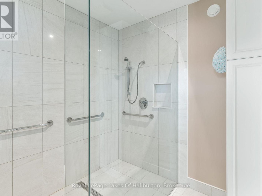 1089 PIONEER ROAD, 