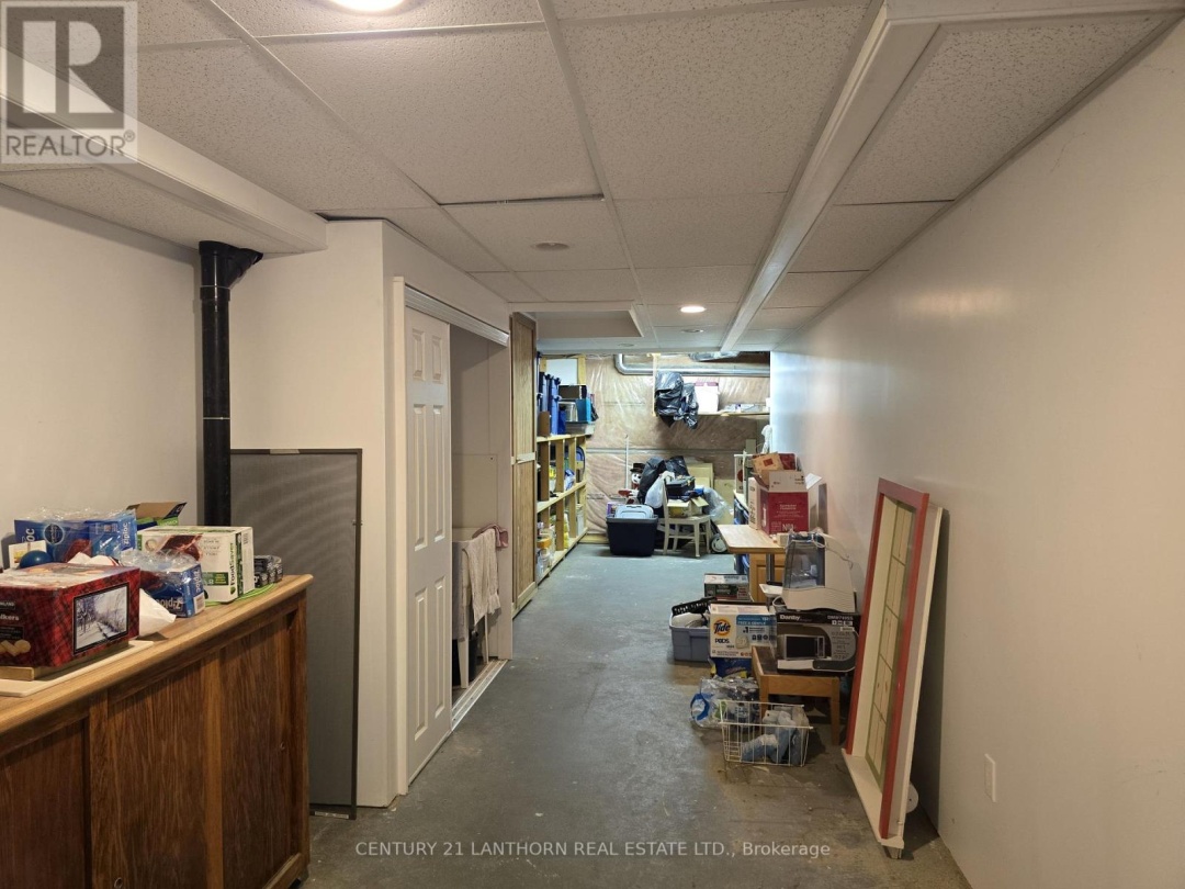 UNIT #310 - 30 MUSEUM DRIVE, 