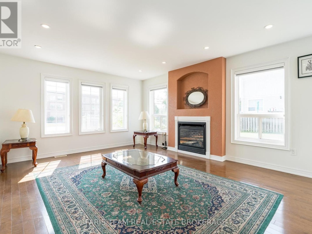 2 VANESSA DRIVE, 