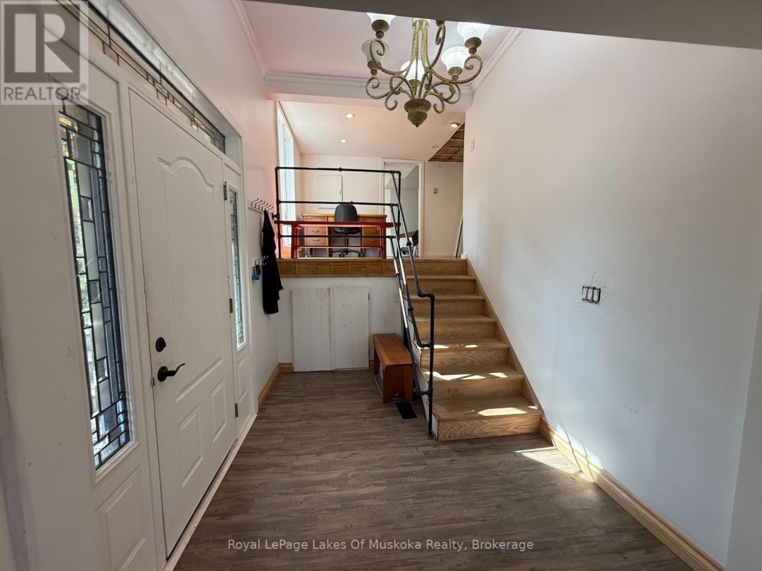 48 KITCHEN ROAD S, 