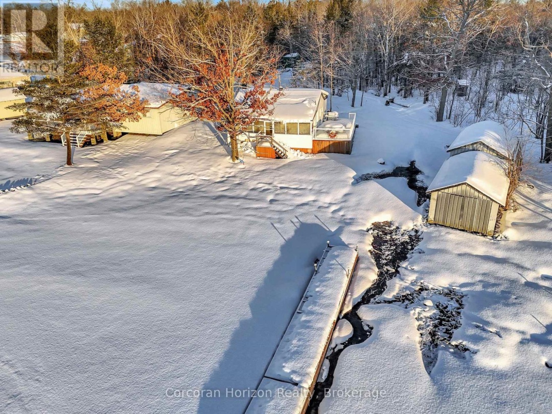 68 Wolverine Beach Rd, Georgian Bay