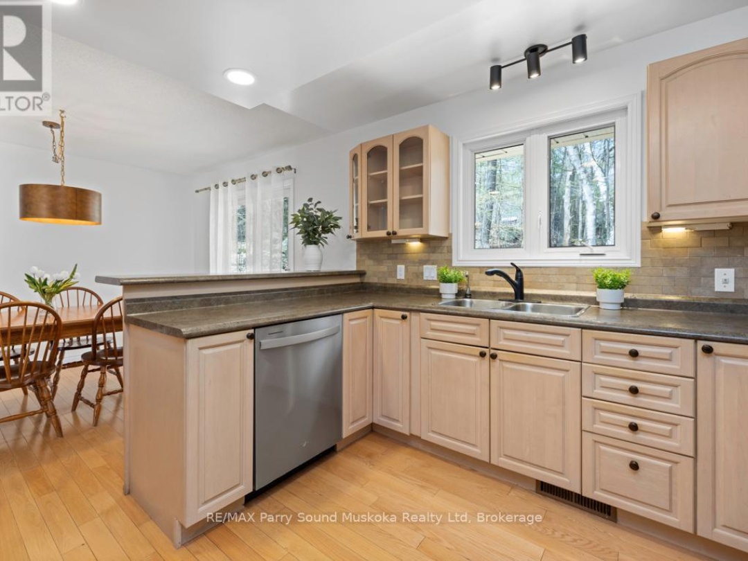 2B Brenda Avenue, Parry Sound