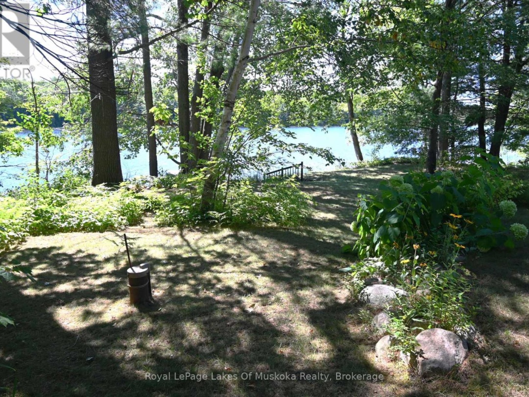 1070 SPENCE LAKE ROAD, 