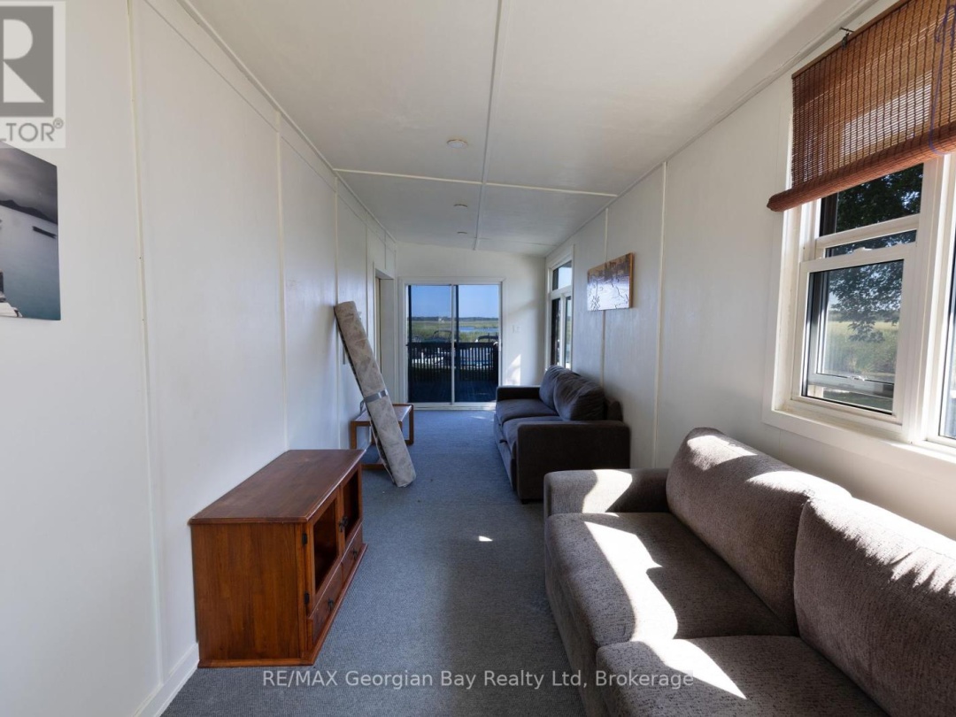 14 - 1838 HERON DRIVE, 