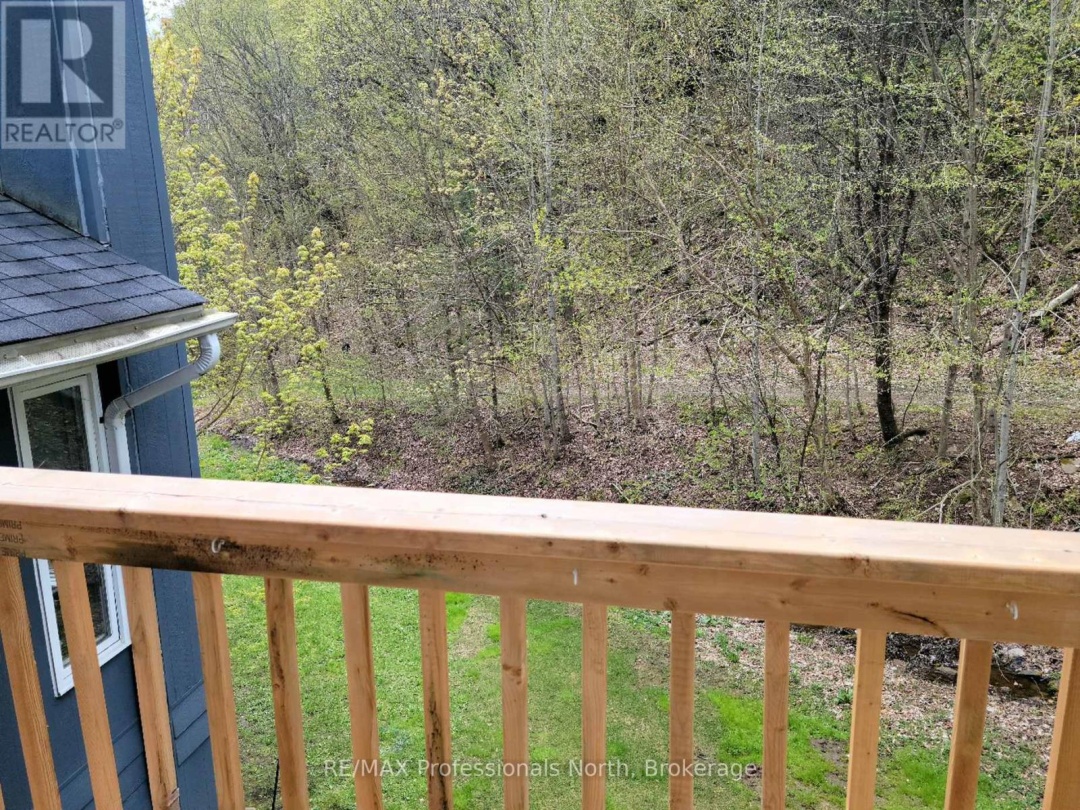 20 - 1591 HIDDEN VALLEY ROAD, 