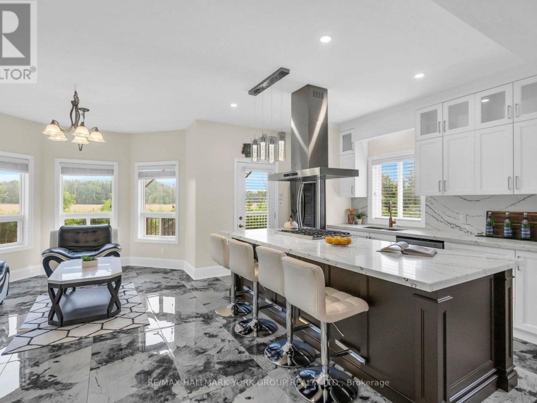 36 BALL AVENUE E, 