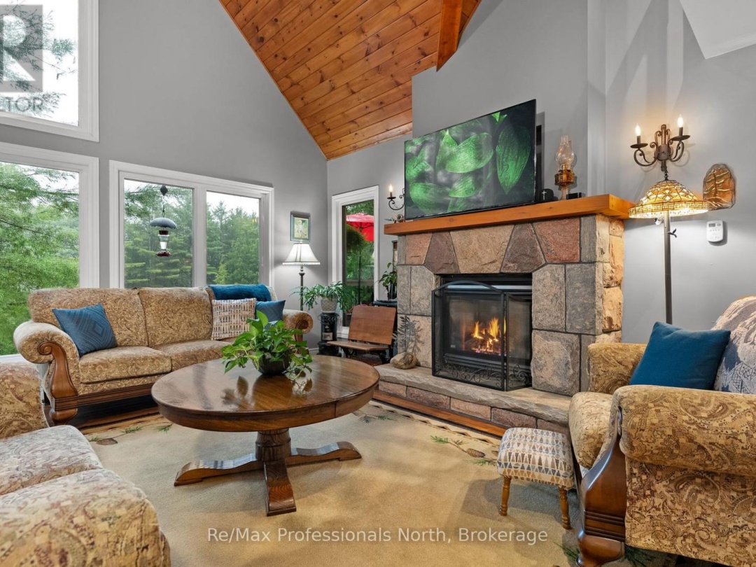 1005 LAIDLAW AVENUE, 