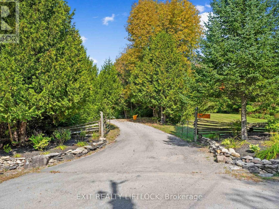 169 Dutch Line Road W, Galway-Cavendish and Harvey