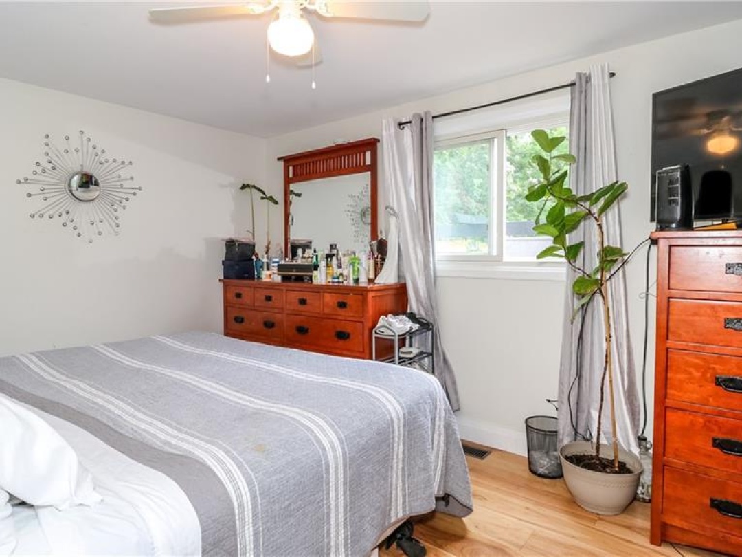 14 CONDER Drive, 