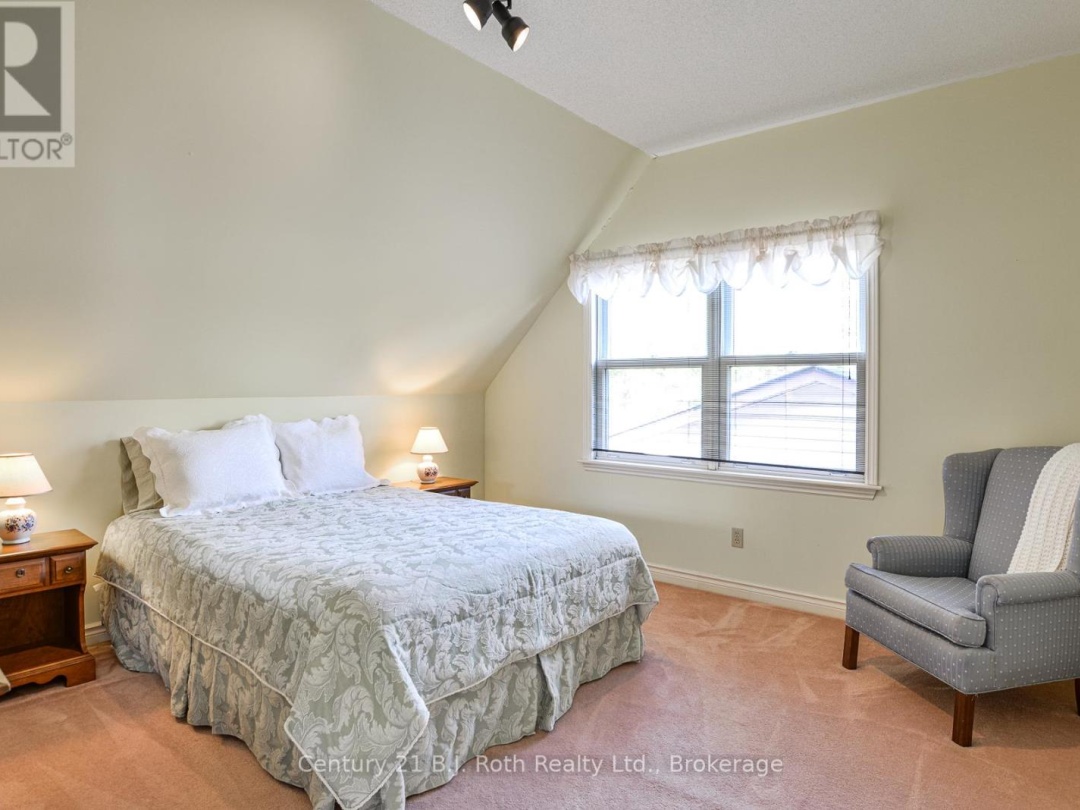 624 High Street, Lake Simcoe