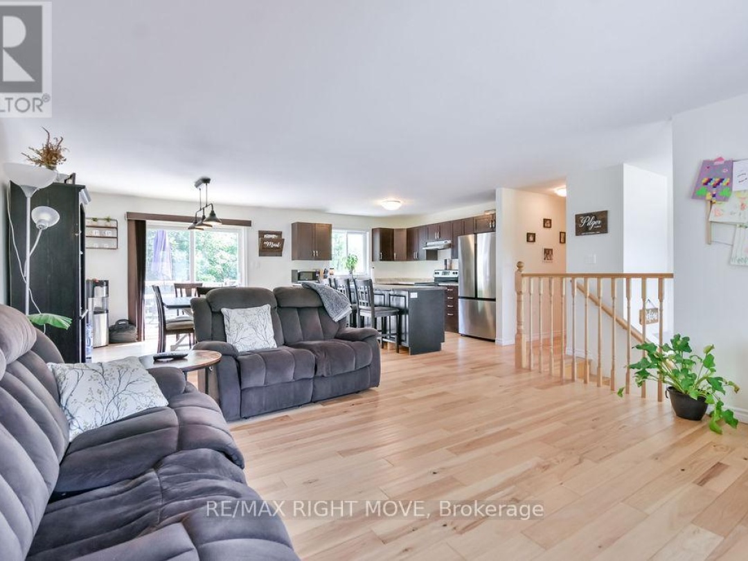 2909 FAIRGROUNDS ROAD, 