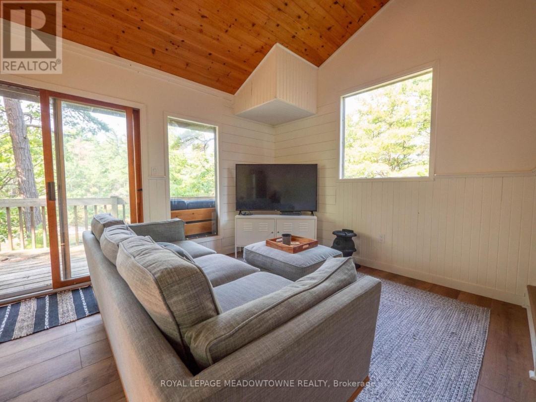 460 Island, Georgian Bay