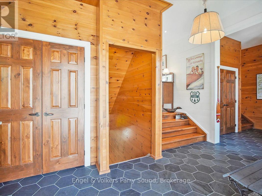 20 Cardinal Court, Manitouwabing Lake