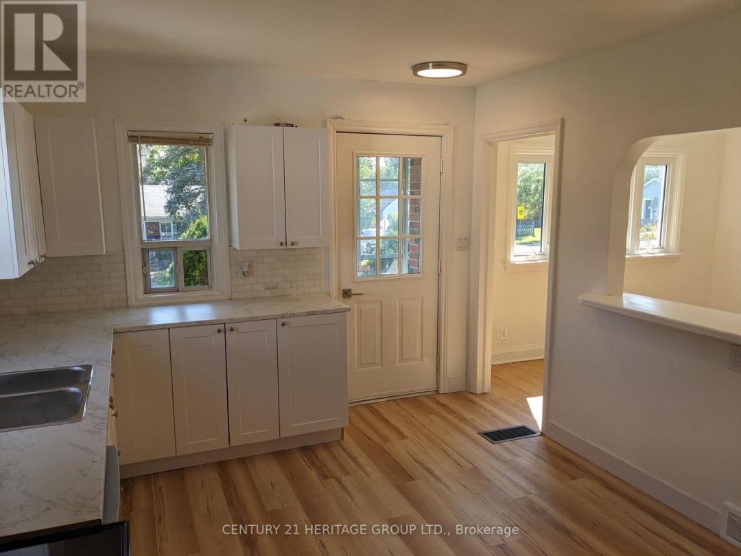 35 ARGYLE AVENUE, 