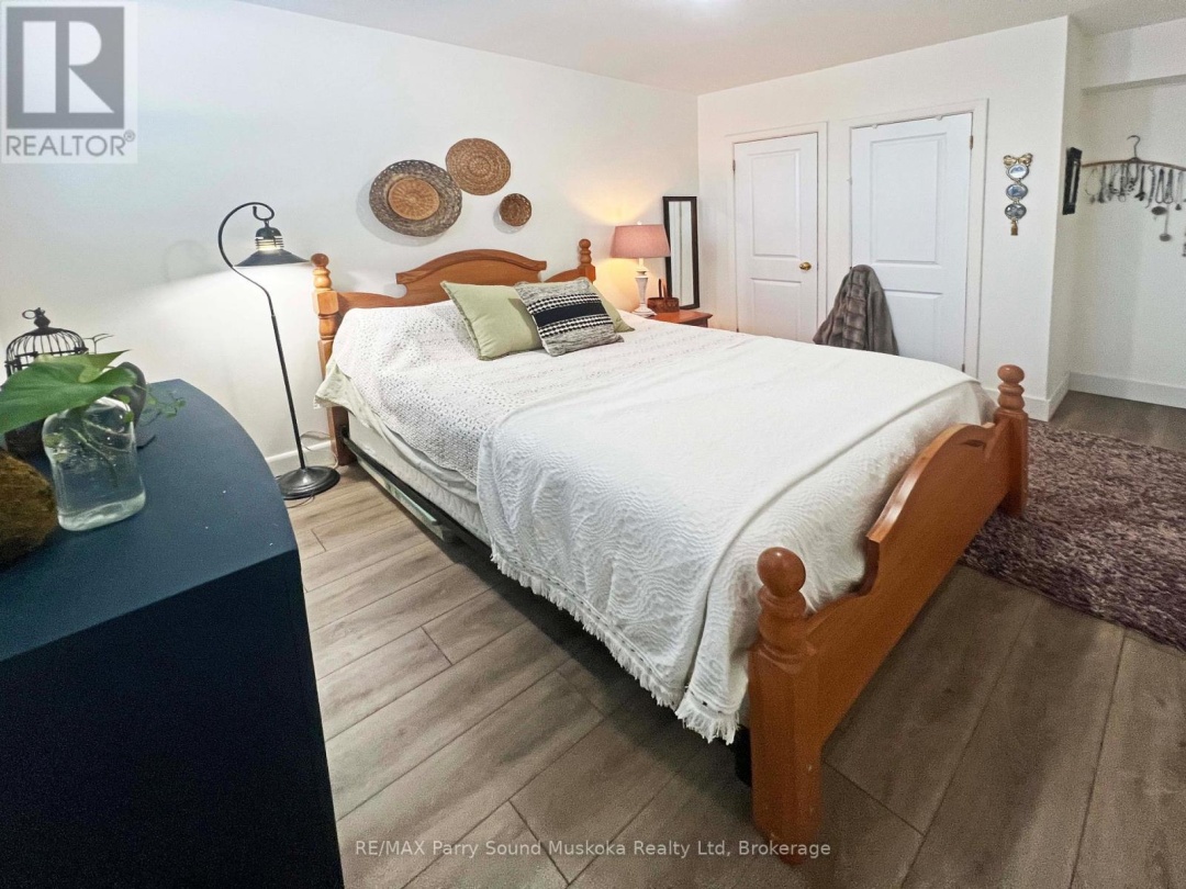 4 - 118 ISABELLA STREET, Parry Sound