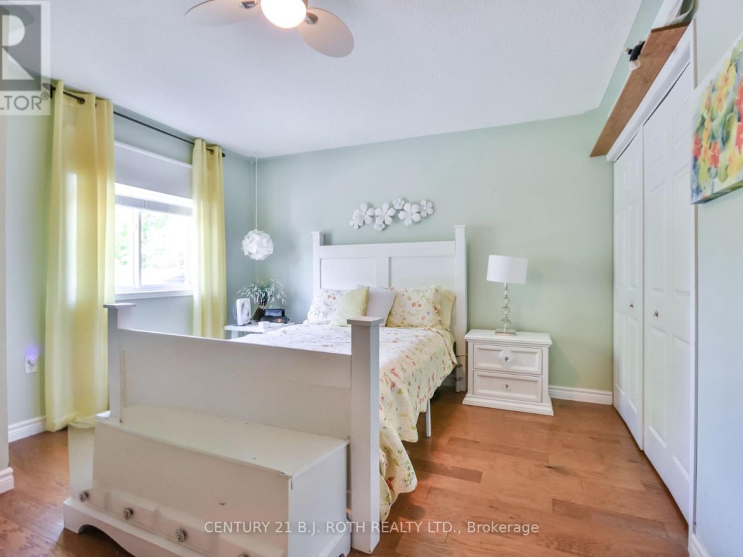 17 VIVIAN LANE, 