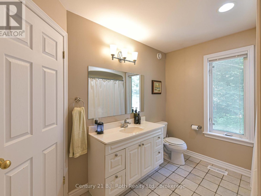 2289 SOUTHWOOD ROAD, 
