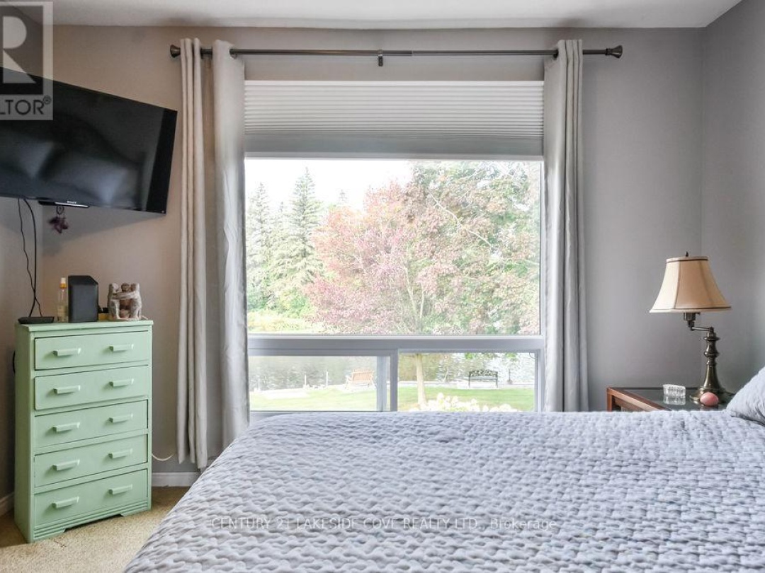 UNIT #7 - 70 LAGUNA PARKWAY, 