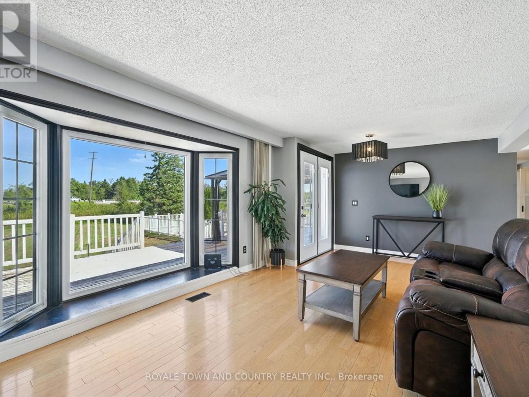 128 PEARNS ROAD, 