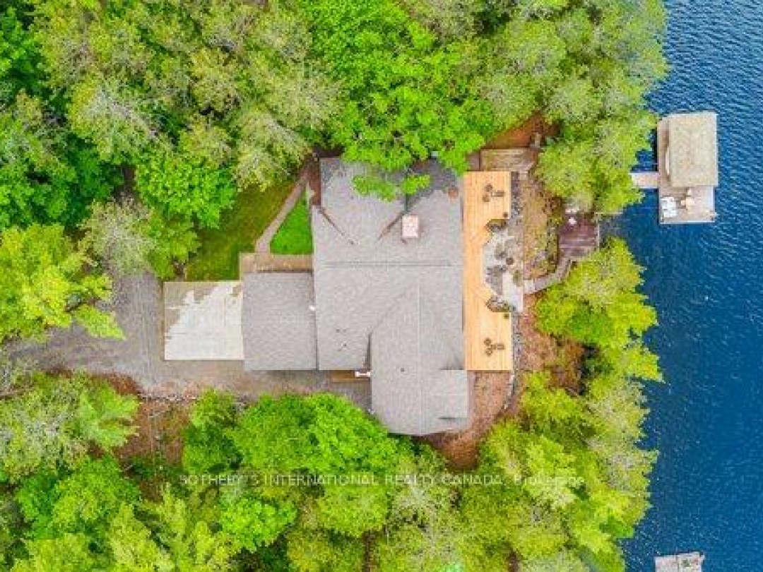 1827 Crystal Lake Road, Crystal Lake